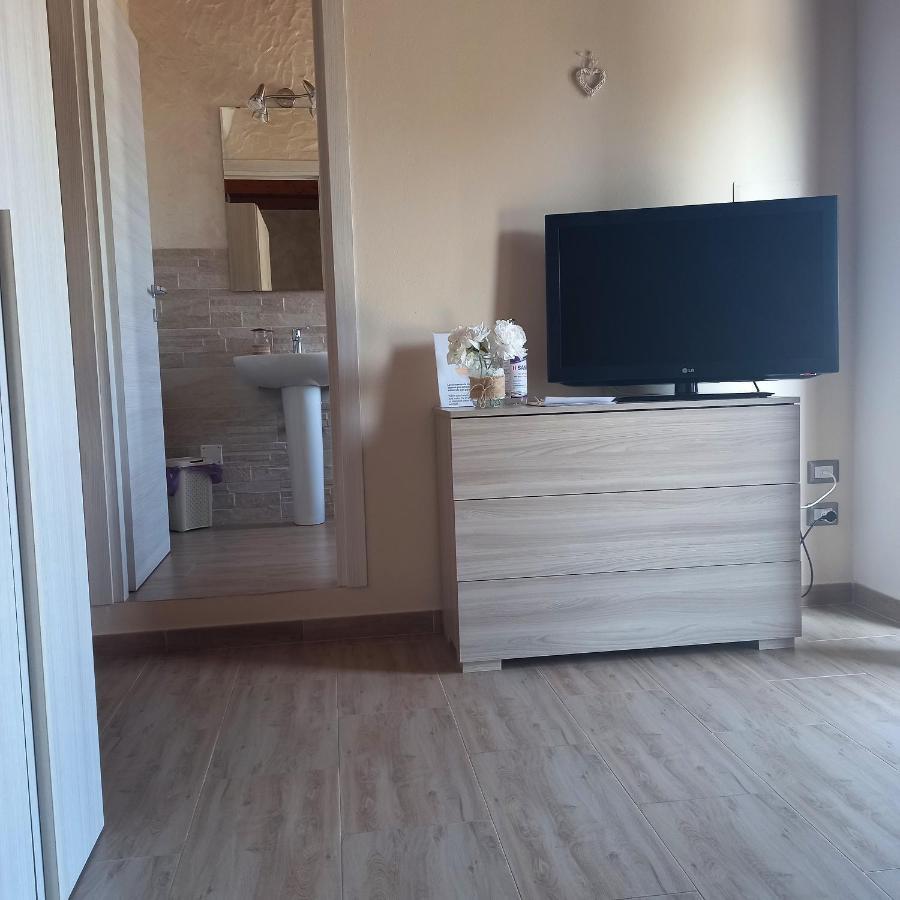 B&B Gli Ulivi SantʼAnna Arresi エクステリア 写真