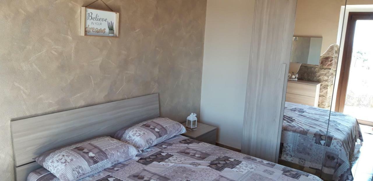 B&B Gli Ulivi SantʼAnna Arresi エクステリア 写真