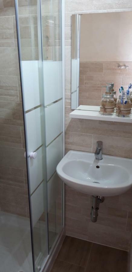B&B Gli Ulivi SantʼAnna Arresi エクステリア 写真