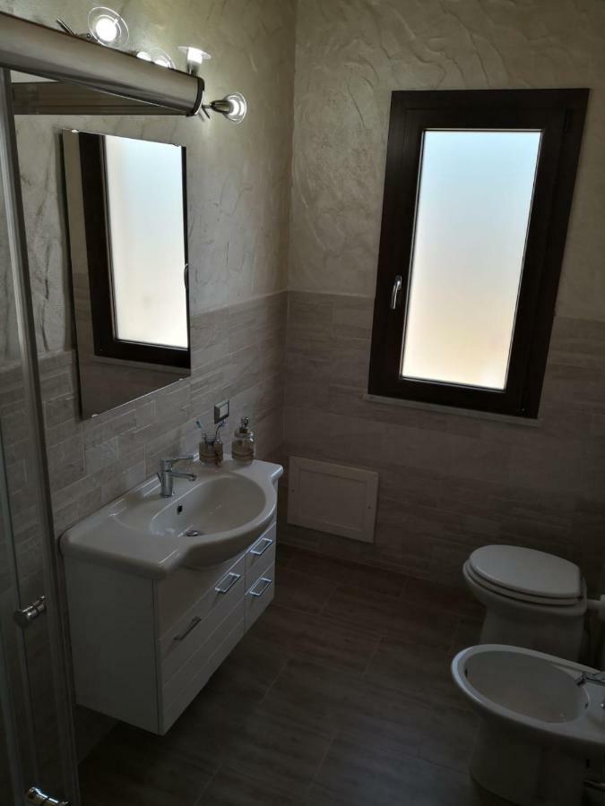 B&B Gli Ulivi SantʼAnna Arresi エクステリア 写真