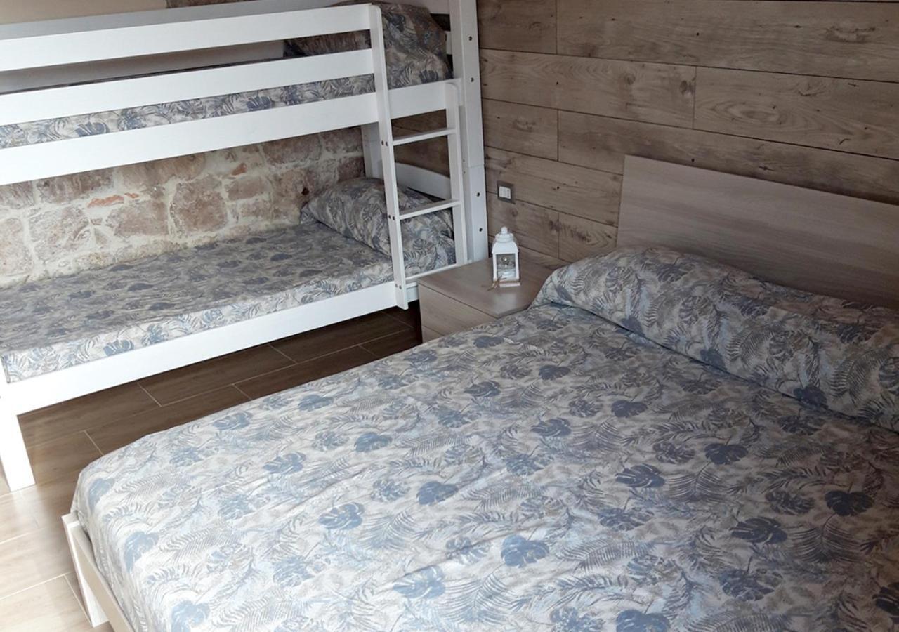 B&B Gli Ulivi SantʼAnna Arresi エクステリア 写真